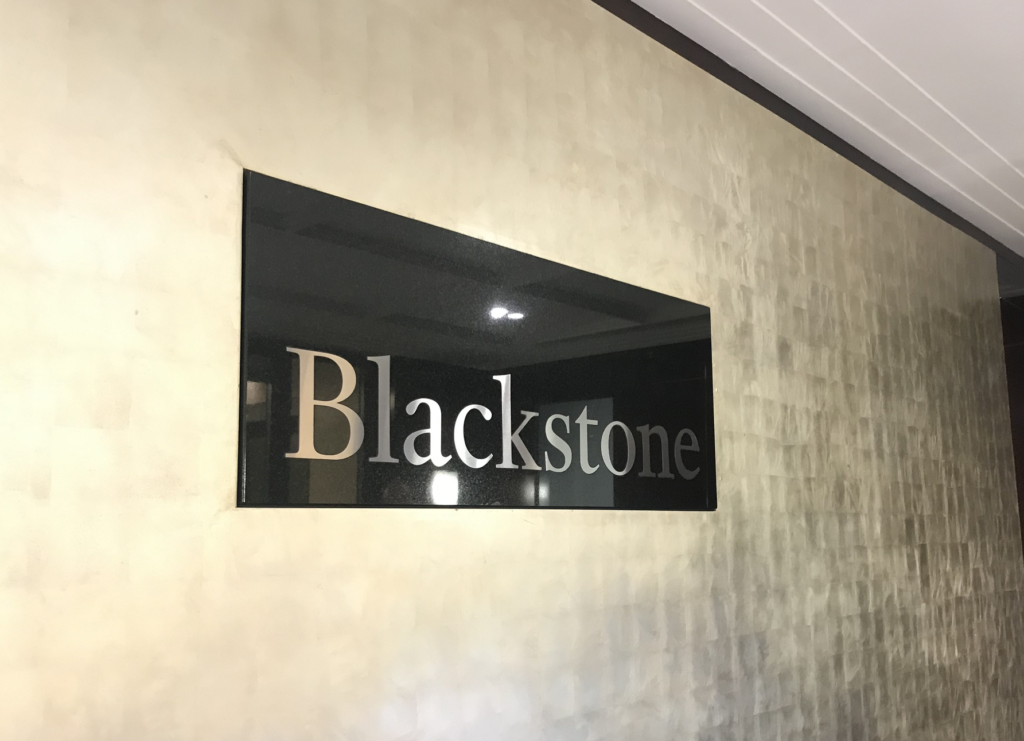 Top Blackstone real estate executive Henritze to depart