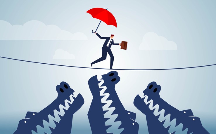 Managers targeting capital distress will be tested by rate cuts